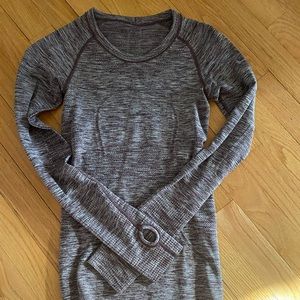 Lululemon Swiftly Tech Long Sleeve